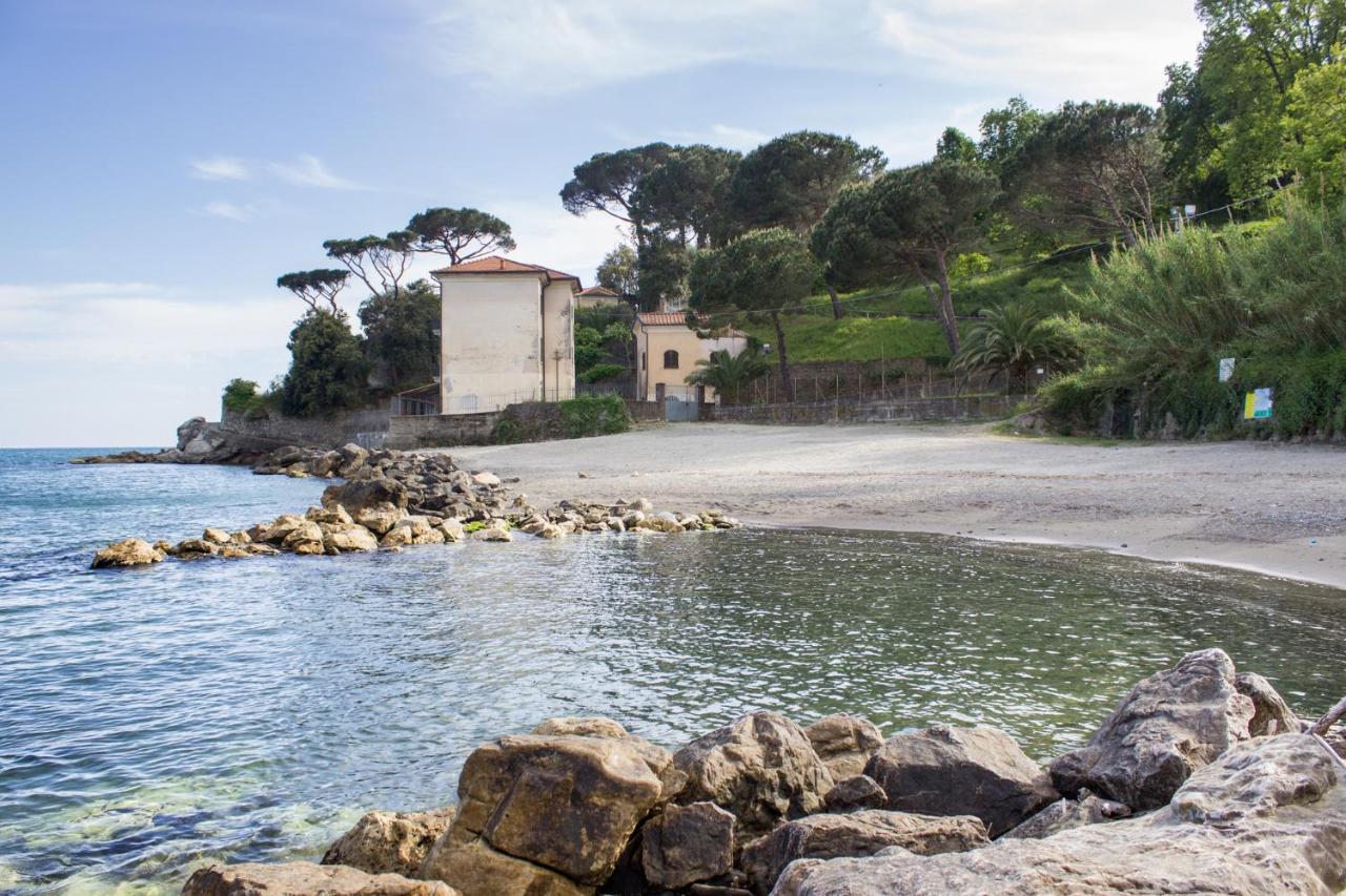 La Casa Della Tilde Apartment Bocca di Magra ภายนอก รูปภาพ